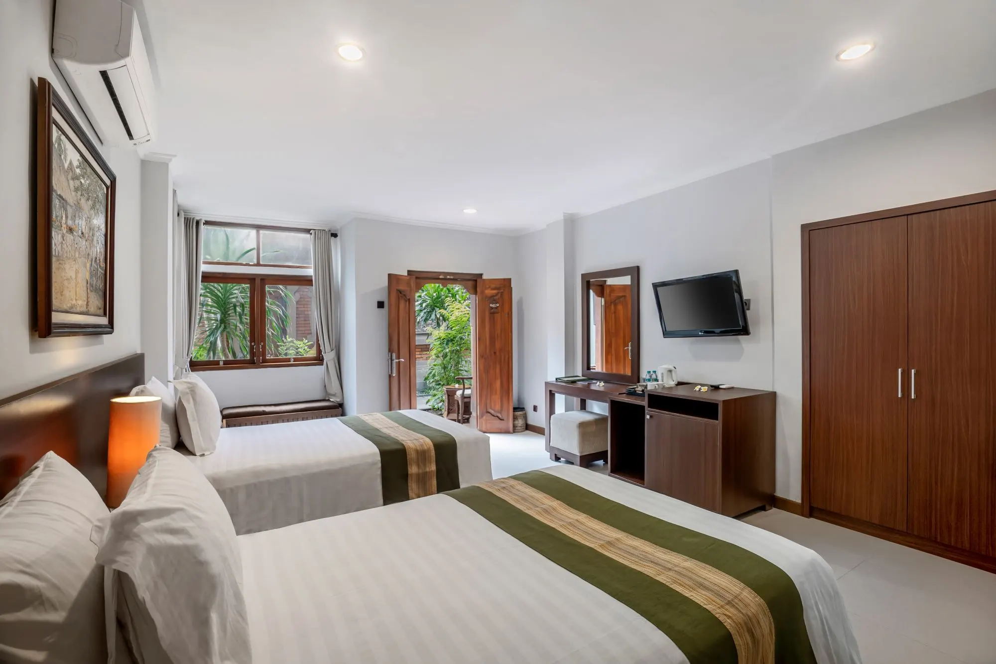 Superior Room in Adi Dharma Hotel kuta