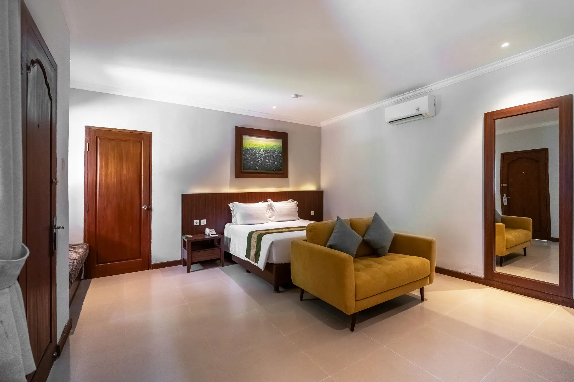 Deluxe Room in Adi Dharma Hotel kuta